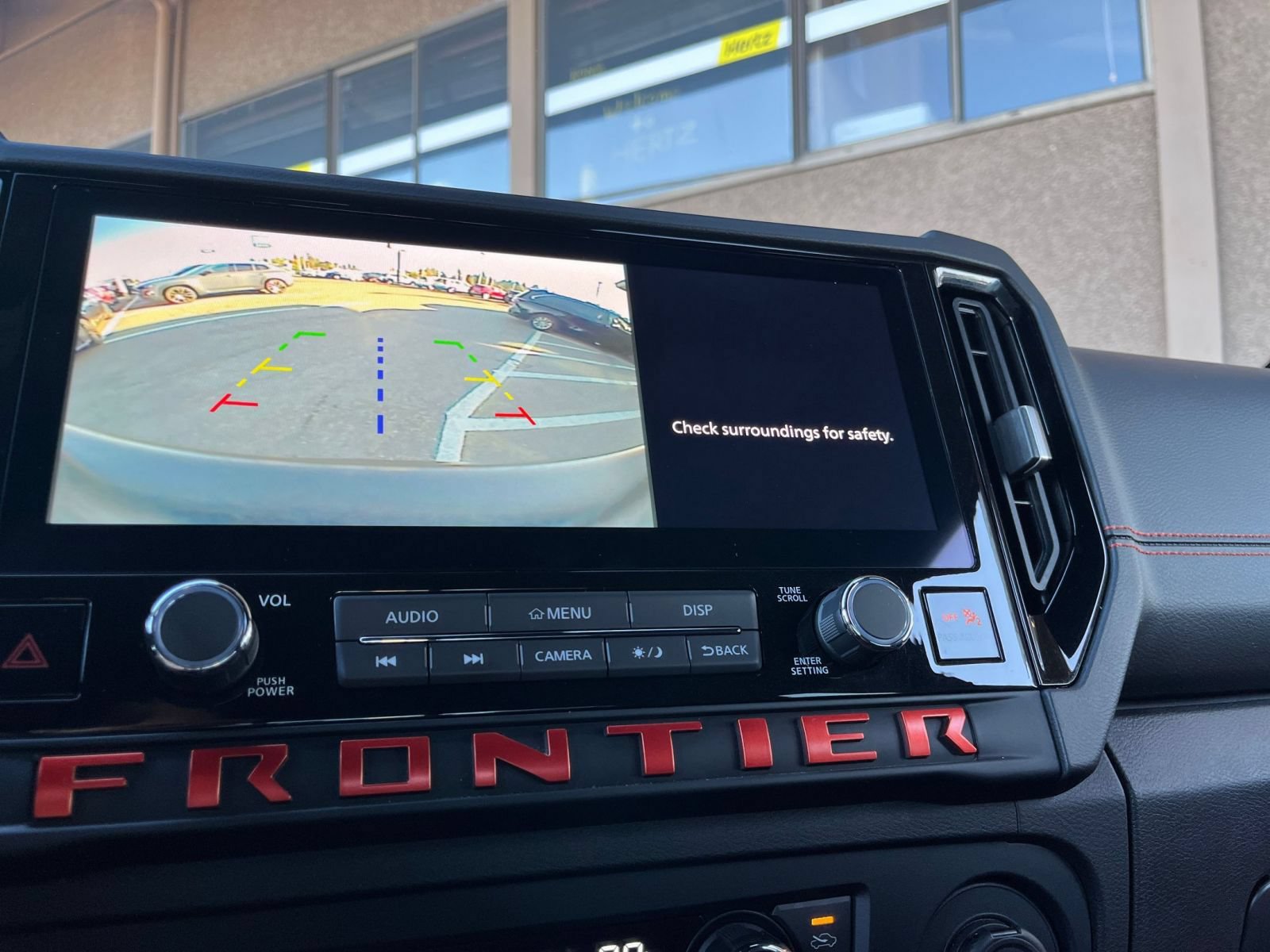 Used 2026 Nissan Frontier PRO-4X AWD/4WD image 24