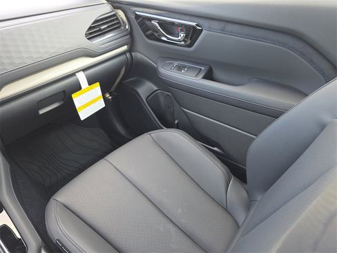New 2025 Subaru Forester Limited image 15