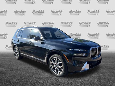 Certified 2024 BMW X7 xDrive40i w/ Premium Package AWD/4WD image 2