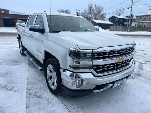 Used 2017 Chevrolet Silverado 1500 LTZ w/ Sport Package image 4