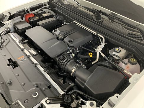 New 2025 Chevrolet Colorado Z71 w/ Technology Package image 13