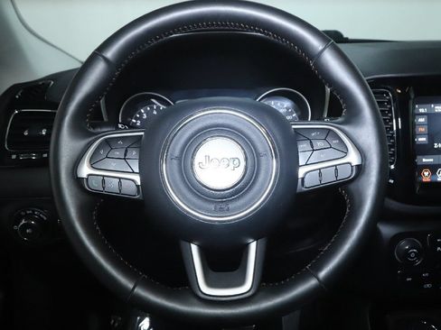 Used 2018 Jeep Compass Limited w/ Safe & Security Group AWD/4WD image 18