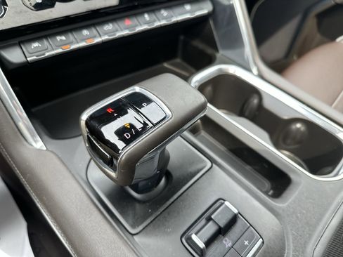 Certified 2023 GMC Sierra 1500 Denali AWD/4WD image 19