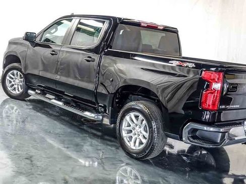 Certified 2024 Chevrolet Silverado 1500 LT AWD/4WD image 11