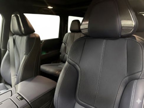 Certified 2026 INFINITI QX80 4WD w/ Sport Exterior Package image 22
