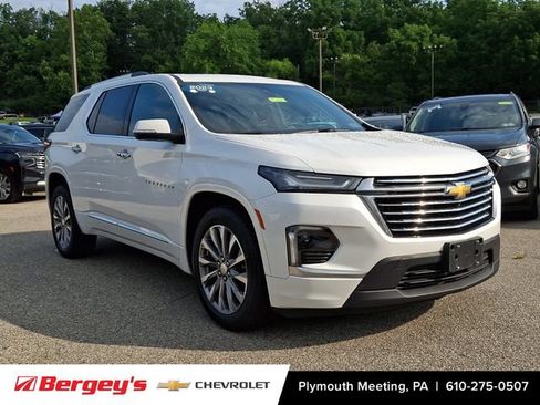 Certified 2023 Chevrolet Traverse Premier AWD/4WD image 2