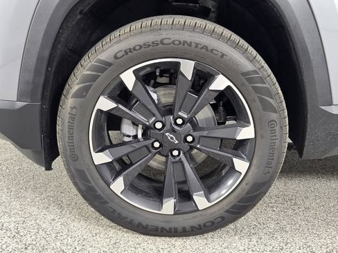 New 2026 Chevrolet Equinox RS w/ Convenience Package III FWD image 13
