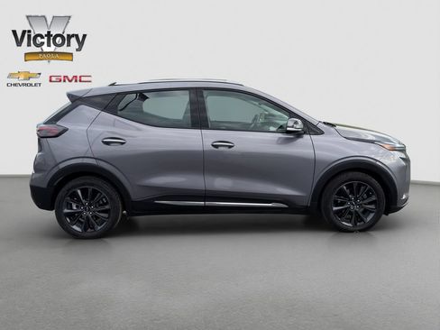 Used 2022 Chevrolet Bolt EUV Premier w/ Launch Edition FWD image 7