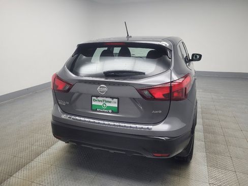 Used 2018 Nissan Rogue Sport S w/ S Appearance Package image 7
