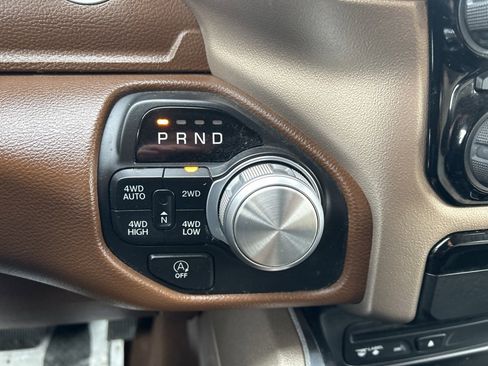 Used 2019 RAM 1500 Laramie image 29