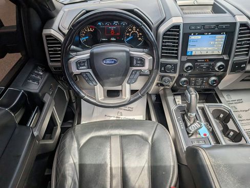 Used 2018 Ford F150 Platinum w/ Equipment Group 701A Luxury AWD/4WD image 34