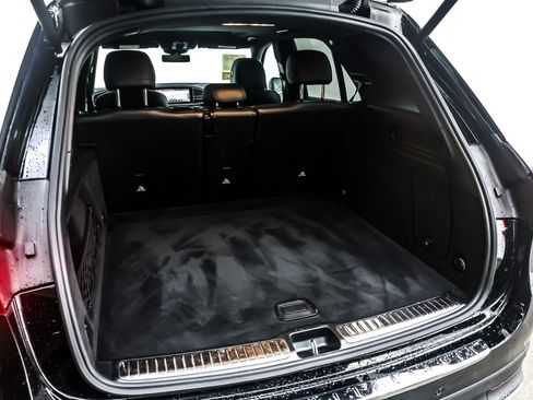 Used 2023 Mercedes-Benz GLE 350 4MATIC w/ Premium Package image 23