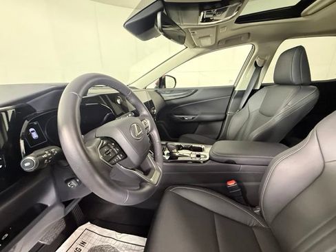 Certified 2025 Lexus NX 350 AWD w/ Premium Package image 19