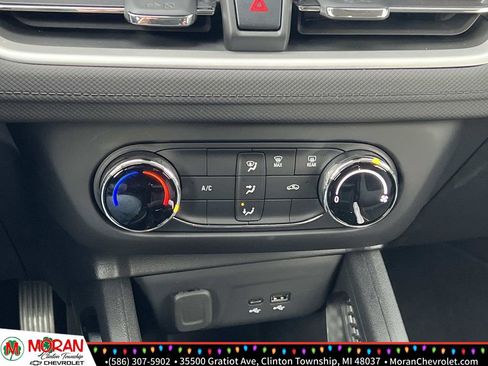 Certified 2025 Chevrolet TrailBlazer LS w/ LS Convenience Package image 21