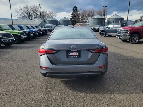 Used 2024 Nissan Sentra SV image 4