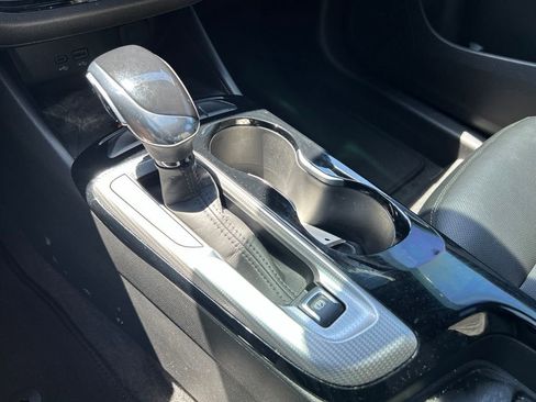 Used 2024 Buick Envista Avenir FWD image 34