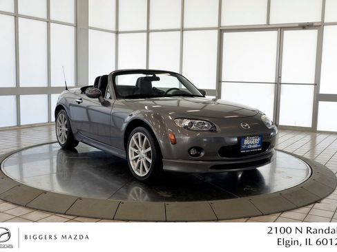 Used 2008 MAZDA MX-5 Miata Grand Touring w/ Premium Pkg RWD image 1