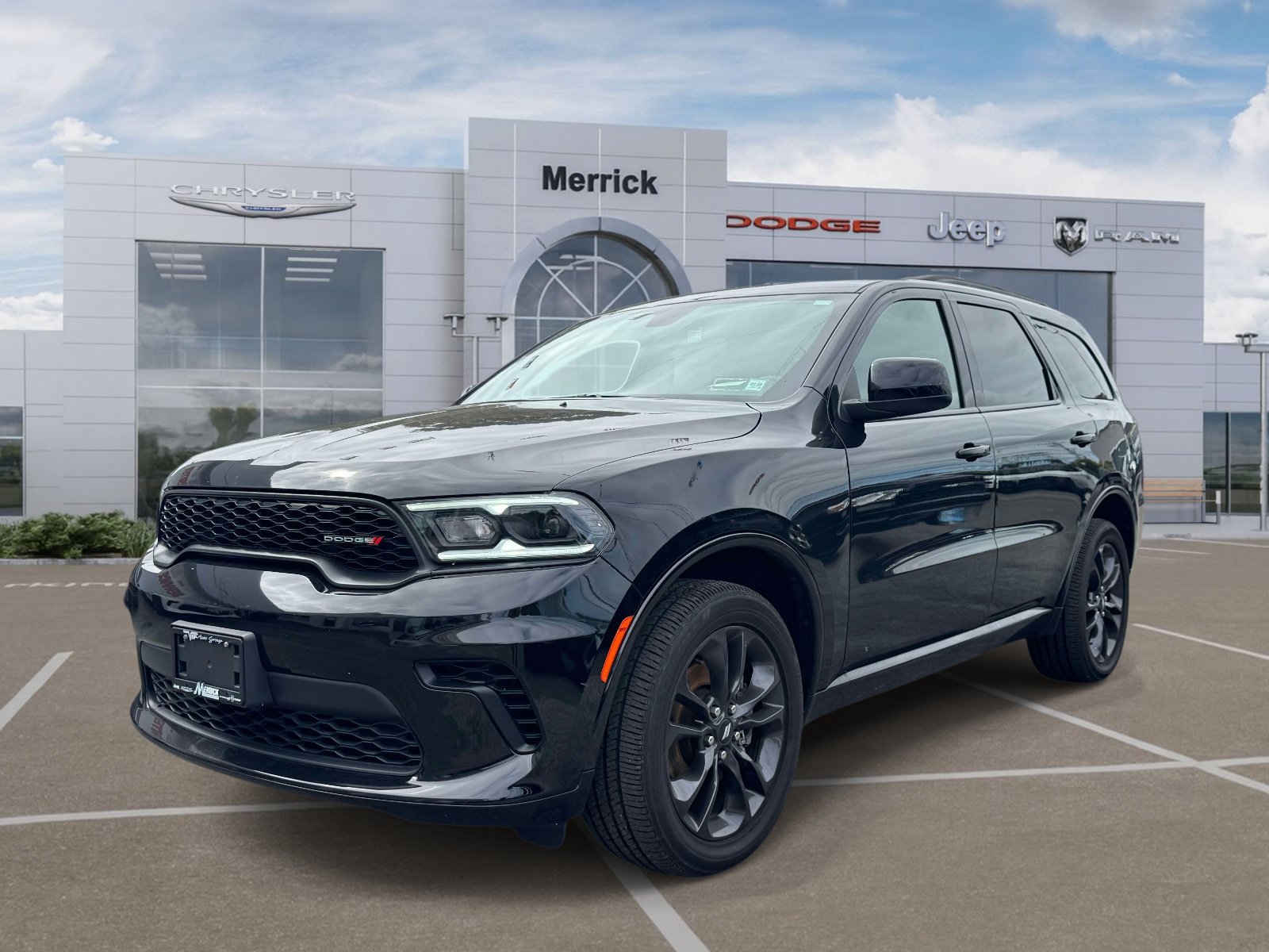 Used 2025 Dodge Durango GT w/ Blacktop Package AWD/4WD image 4