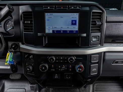 Used 2023 Ford F350 XLT w/ FX4 Off-Road Package image 23