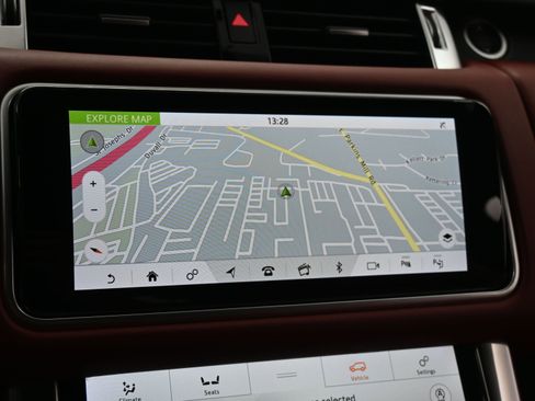 Used 2021 Land Rover Range Rover Sport HSE Dynamic image 15