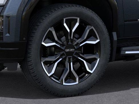 New 2025 GMC Sierra EV Denali image 9