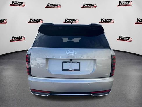 Used 2026 Hyundai Palisade Calligraphy AWD/4WD image 6