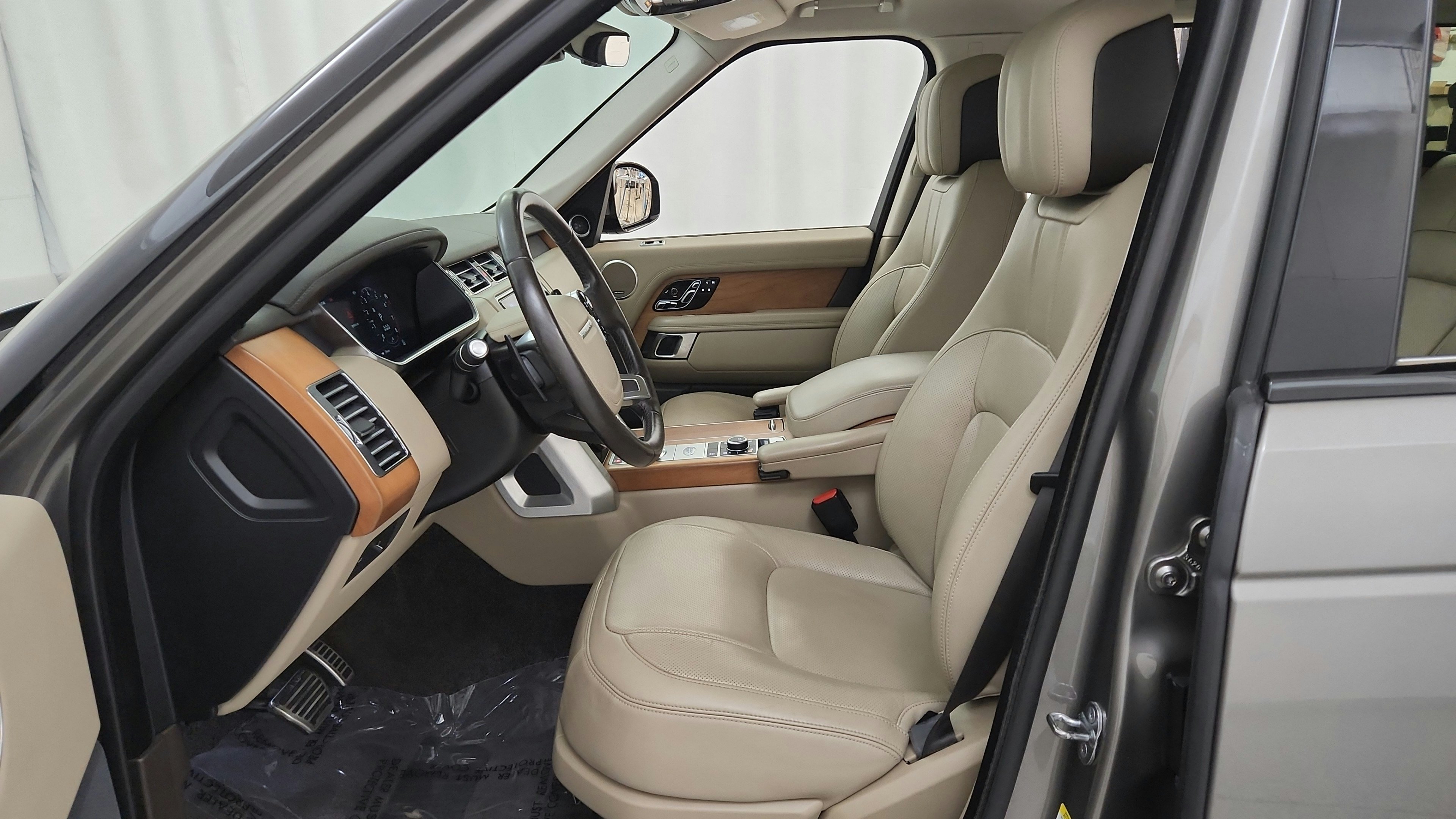 Used 2021 Land Rover Range Rover Westminster Edition AWD/4WD image 18