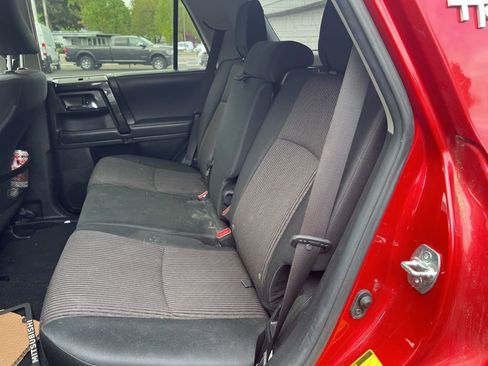 Used 2022 Toyota 4Runner TRD Off-Road image 8