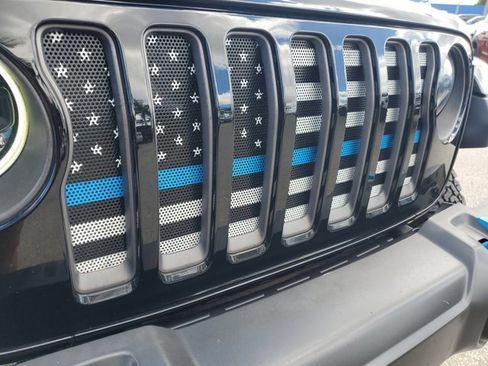 Used 2023 Jeep Wrangler Rubicon image 9