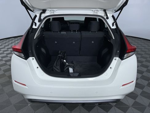 Certified 2025 Nissan Leaf S FWD image 23