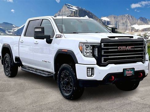 Used 2020 GMC Sierra 2500 AT4 w/ AT4 Premium Package image 12