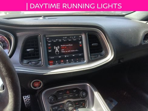 Used 2019 Dodge Challenger SRT Hellcat RWD image 13