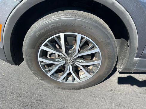Used 2021 Volkswagen Tiguan S image 7