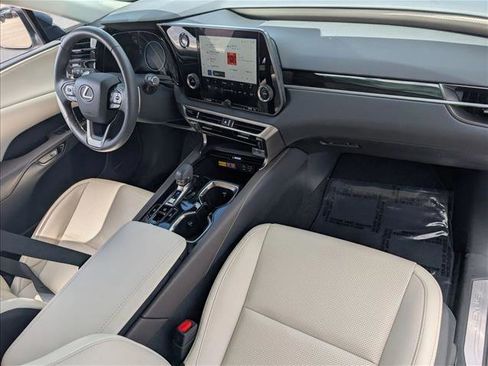 Used 2024 Lexus RX 350 FWD w/ Technology Package image 18
