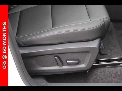 New 2025 Nissan Murano SL AWD/4WD image 15