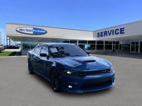 Used 2023 Dodge Charger Scat Pack w/ Plus Group RWD image 2