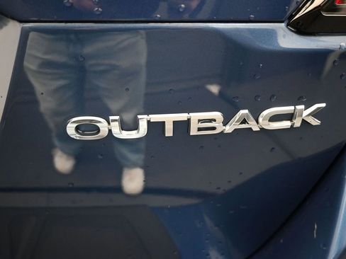 Used 2020 Subaru Outback Premium image 11