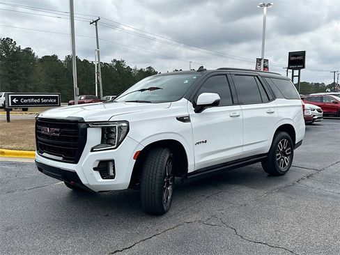 Used 2021 GMC Yukon AT4 w/ AT4 Premium Package image 2