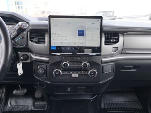 Used 2022 Ford Expedition XL AWD/4WD image 28