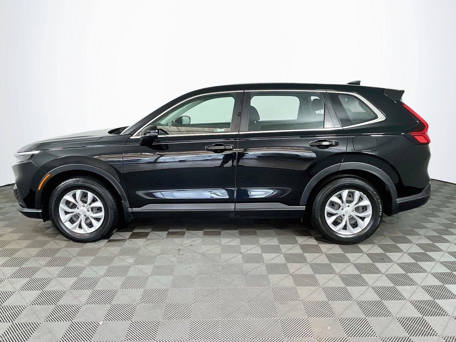 Certified 2024 Honda CR-V LX image 4