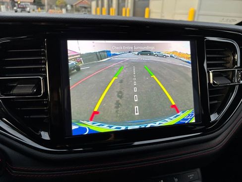 Used 2025 Dodge Durango GT image 20