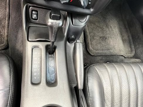 Used 2002 Chevrolet Camaro Z28 w/ Sport Appearance Pkg RWD image 24