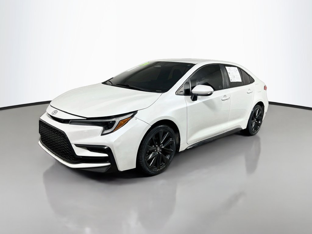 Used 2024 Toyota Corolla SE FWD image 5