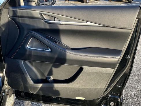 Certified 2025 INFINITI QX60 Luxe w/ Black Edition image 25