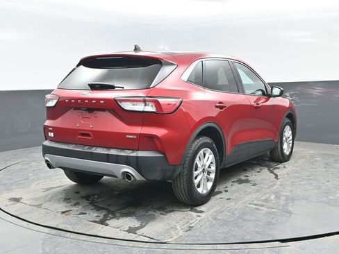 Used 2022 Ford Escape SE w/ Cold Weather Package image 17