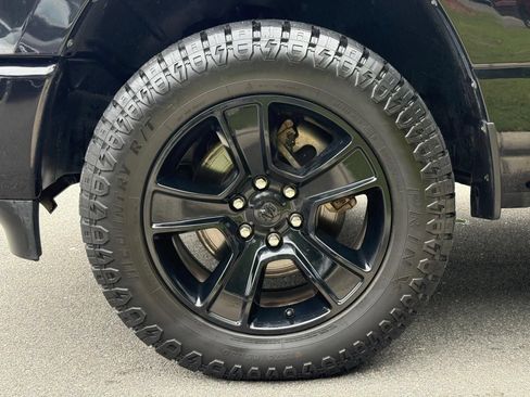 Used 2021 RAM 1500 Big Horn AWD/4WD image 16