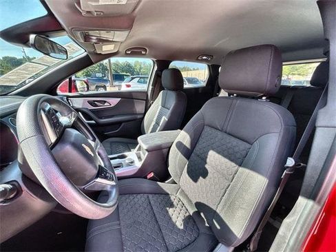 Used 2022 Chevrolet Blazer LT image 11