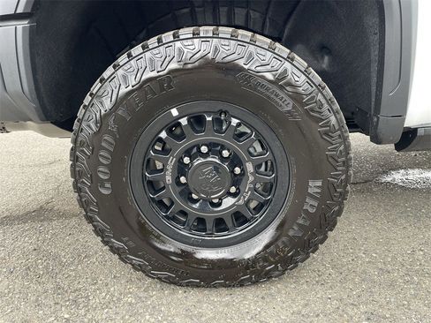 New 2025 GMC Sierra 2500 AT4X w/ AT4X AEV Edition image 34