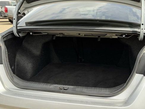 Used 2024 Nissan Altima 2.5 SV image 32