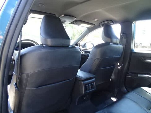 Used 2025 Toyota Camry XSE FWD image 21
